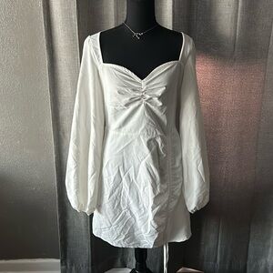 White Prettylittlething Dress
